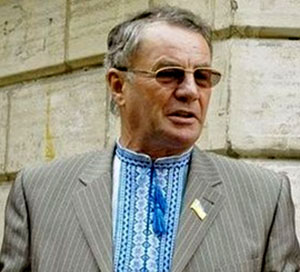 Известный политик (ныне глава Национального союза писателей Украины) Владимир Яворивский