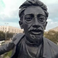 Его имя всё еще оскверняет крупнейшую область на Урале...
