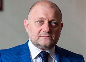 Министр печати Чечни Джамбулат Умаров призвал русский народ любить Бога