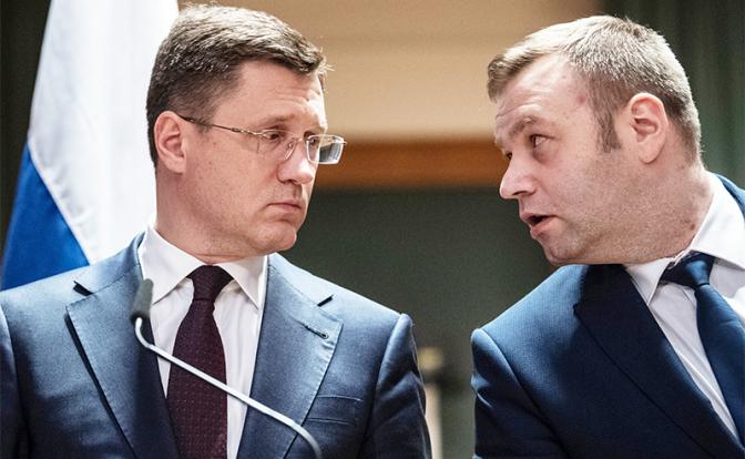 министр энергетики РФ Александр Новак и министр энергетики и окружающей среды Украины Алексей Оржель