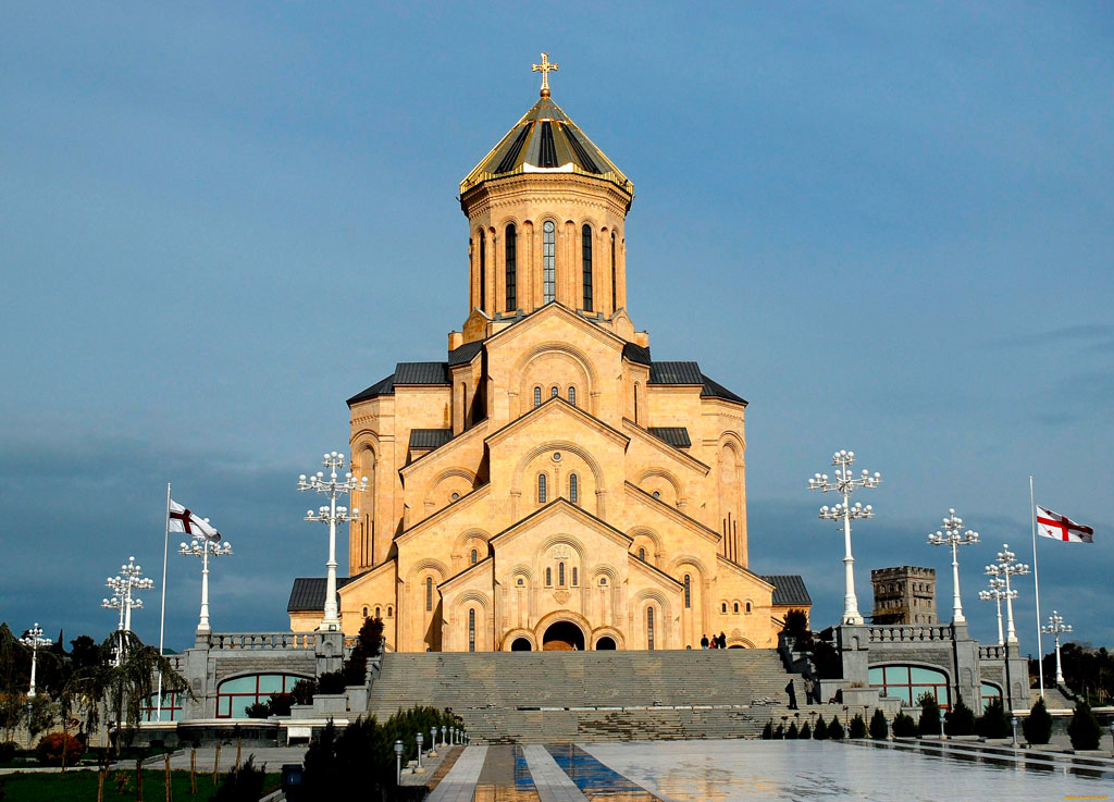 Жива ли Святая Грузия? Собор Святой Троицы, главный кафедральный собор Грузинской Православной Церкви