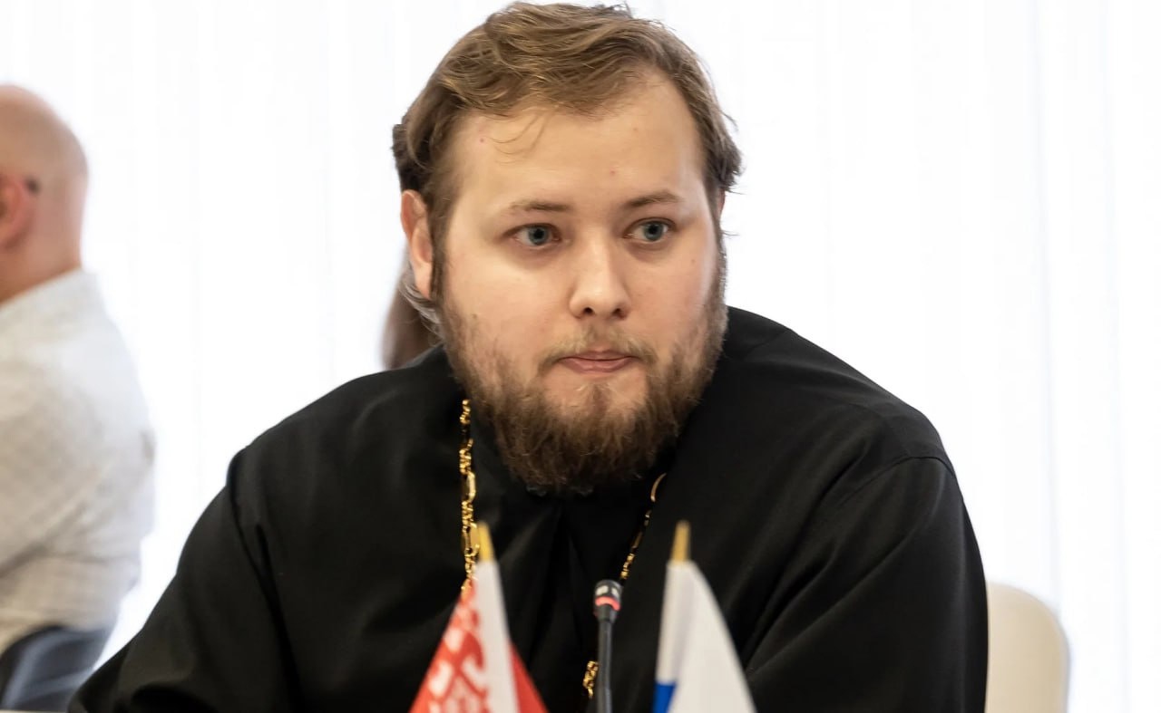 "По чьим стопам идет Путин", заявляя: «Национализм - первая стадия на пути к нацизму»
