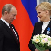 Как же они боятся правды!.. Как бесы ладана.. Русская Идея