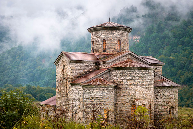 Христианство на Северном Кавказе. Средний Зеленчукский храм
