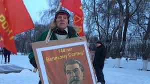 Как шариковцы в Сибири день рождения "святого" Сталина на своей блевотине отпраздновали
