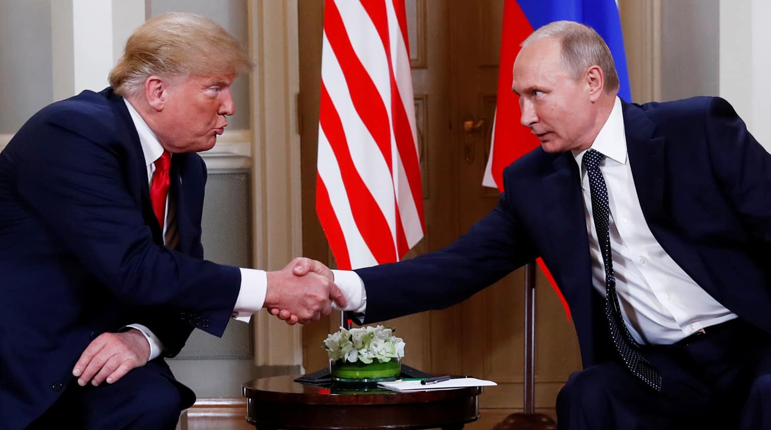 Президент США Трамп и президент РФ Путин. Агенство Печкина с Песковым