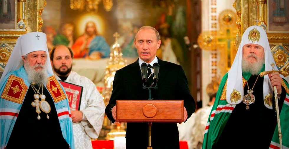 Торжественное завершение капитуляции синода Русской Зарубежной Церкви, который вошел в состав РПЦ МП на ее условиях