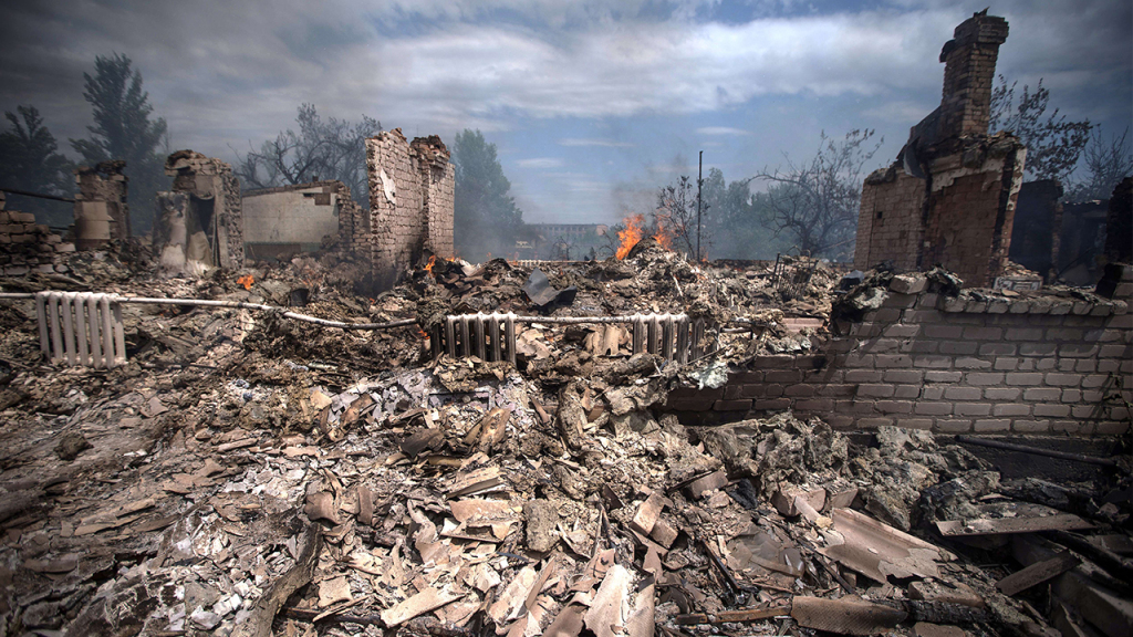 Обстрелы городов Донбасса карательными войсками киевской хунты. Украинский вопрос